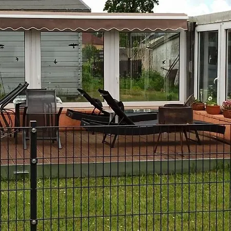Ferienhaus In Mit Botanischem Garten * Altwarp